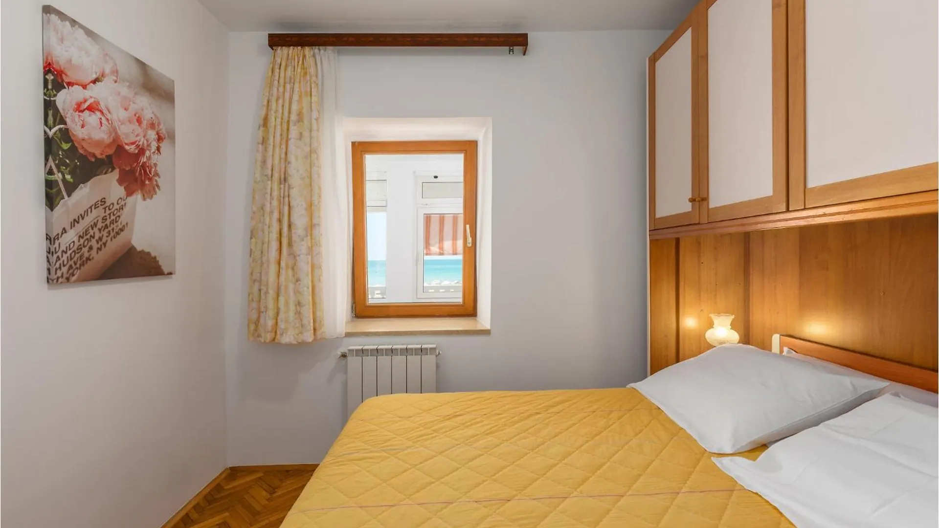 Pet Friendly Apartment In Zambratija With Wifi